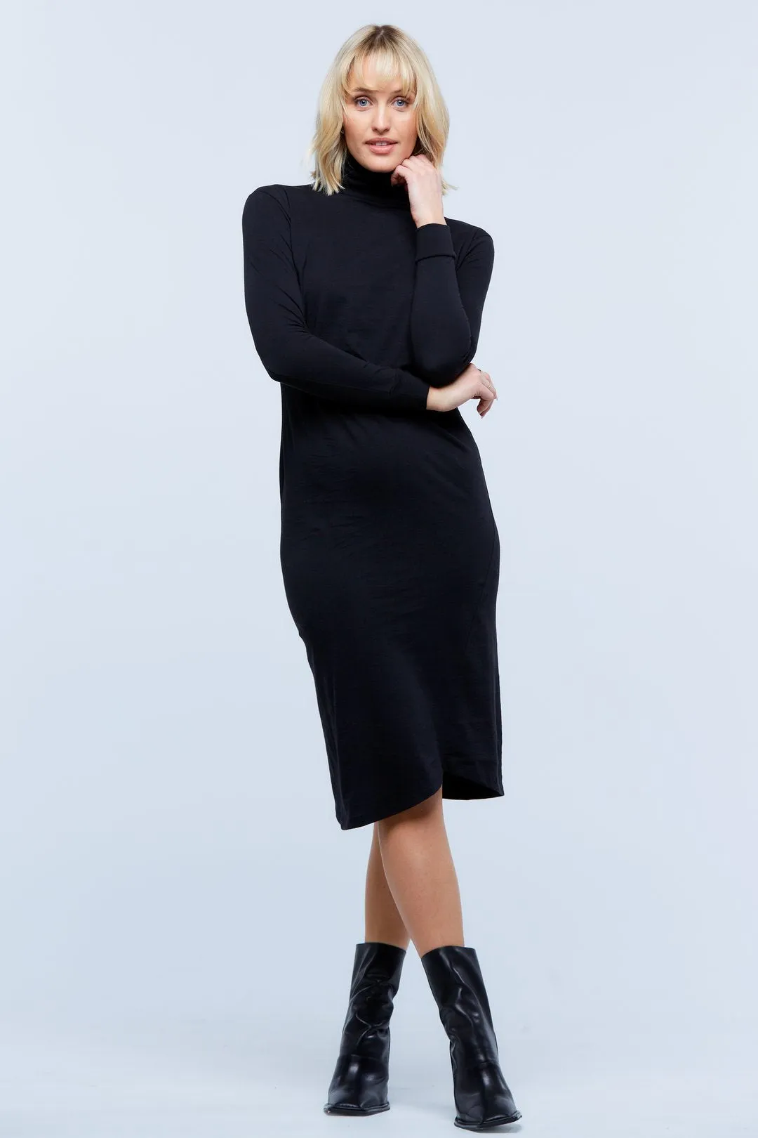 CASA AMUK - LONG SLEEVE TURTLE NECK DRESS - BLACK