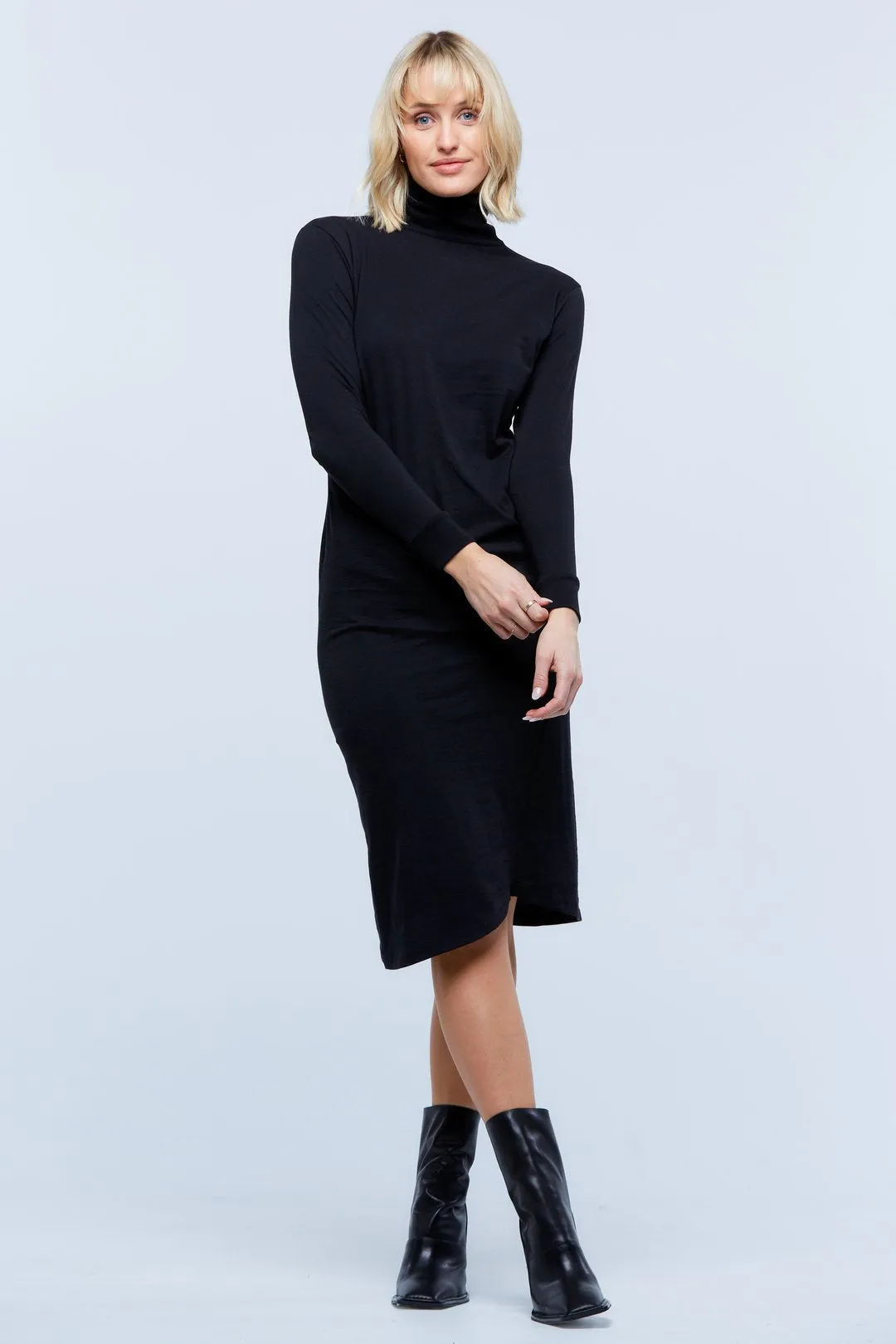 CASA AMUK - LONG SLEEVE TURTLE NECK DRESS - BLACK