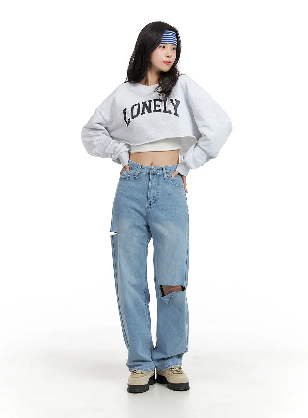 Cozy Lettering Cropped Sweater OM421