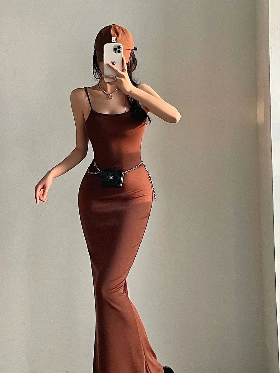 Jeniveve Solid Color Spaghetti Strap Slim Bodycon Long Fishtail Dress