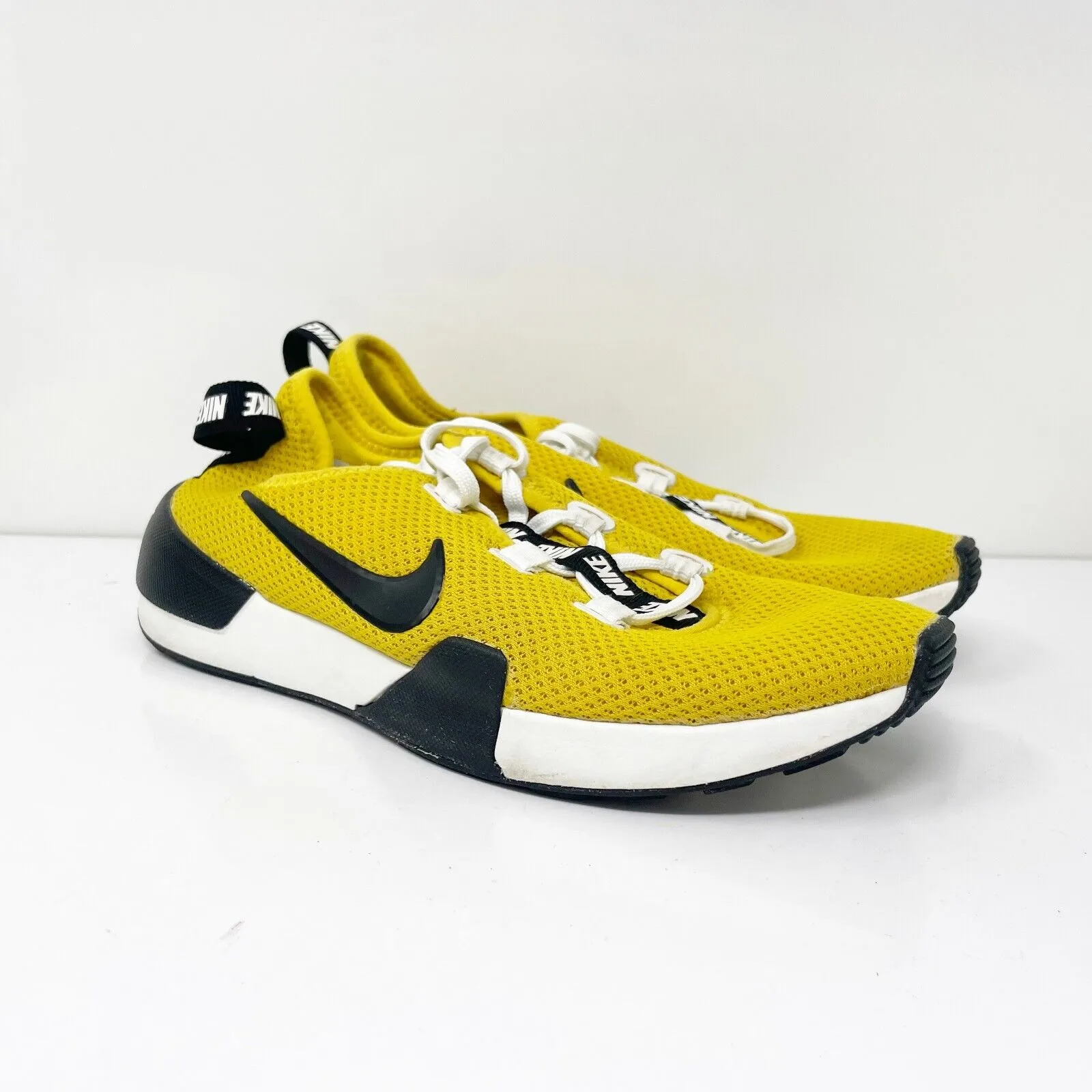 Nike Womens Ashin Modern AJ8799-700 Yellow Running Shoes Sneakers Size 6