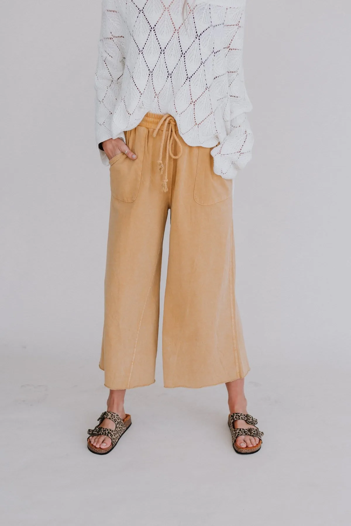 Relaxing Robin Wide Leg Pant - Mustard