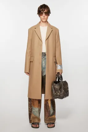 Single-breasted wool coat