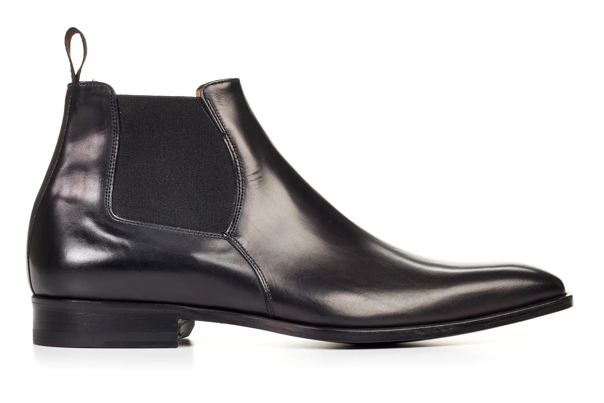 The Wayne Low-Cut Chelsea Boot - Nero