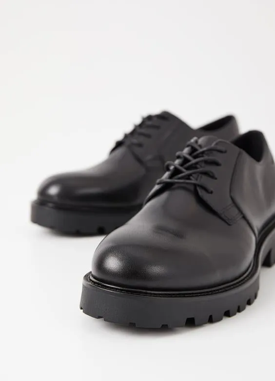 VAGABOND KENOVA OXFORDS