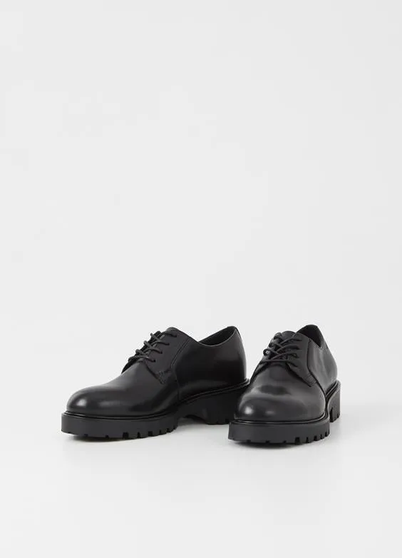 VAGABOND KENOVA OXFORDS