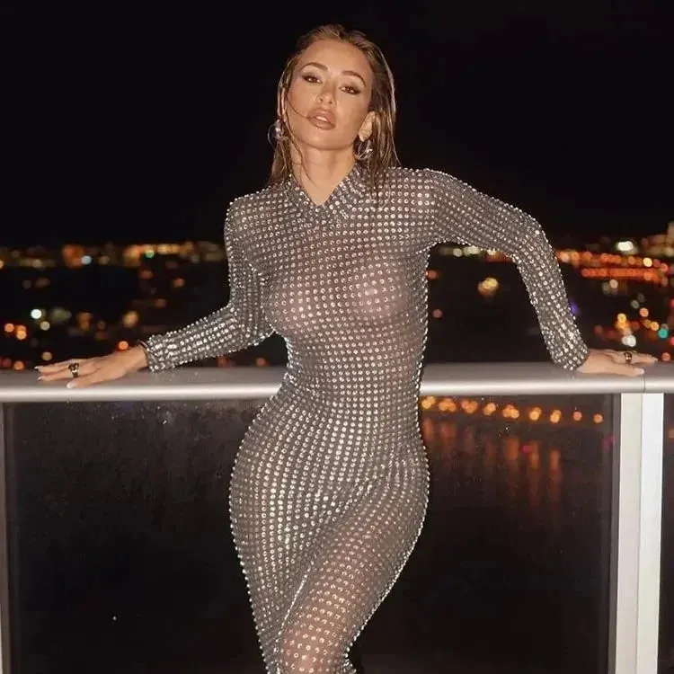 Women's Sexy Long Sleeve O-neck See-Through Sequined Bodycon Party Dress